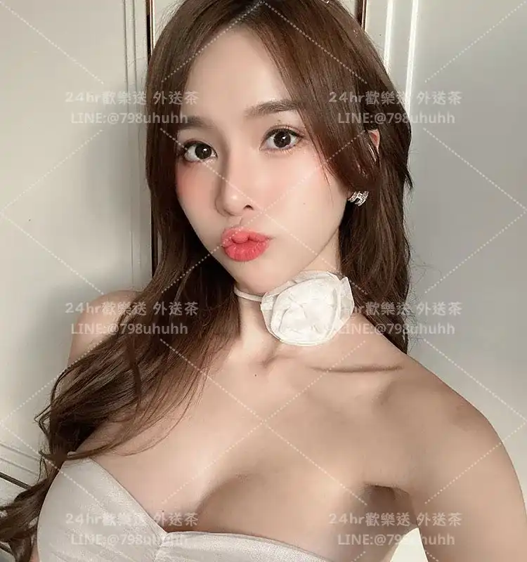 連江個工 向希
