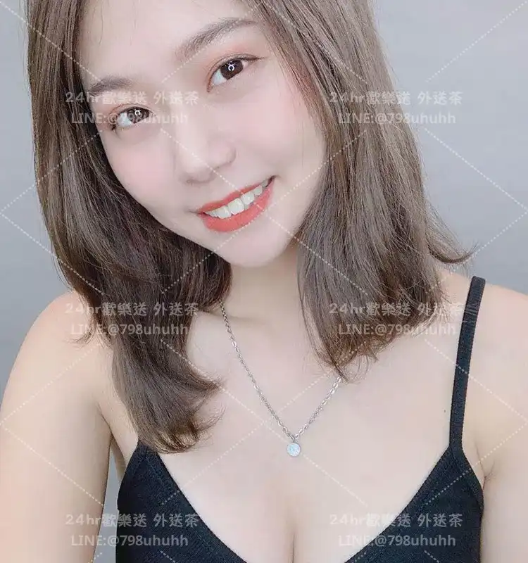 桃園個工 Ellie