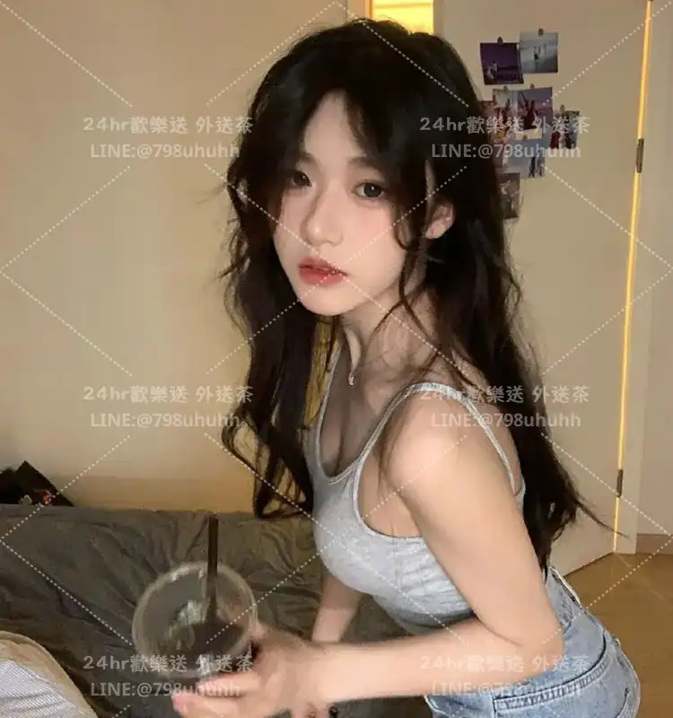 連江個工 妍茜